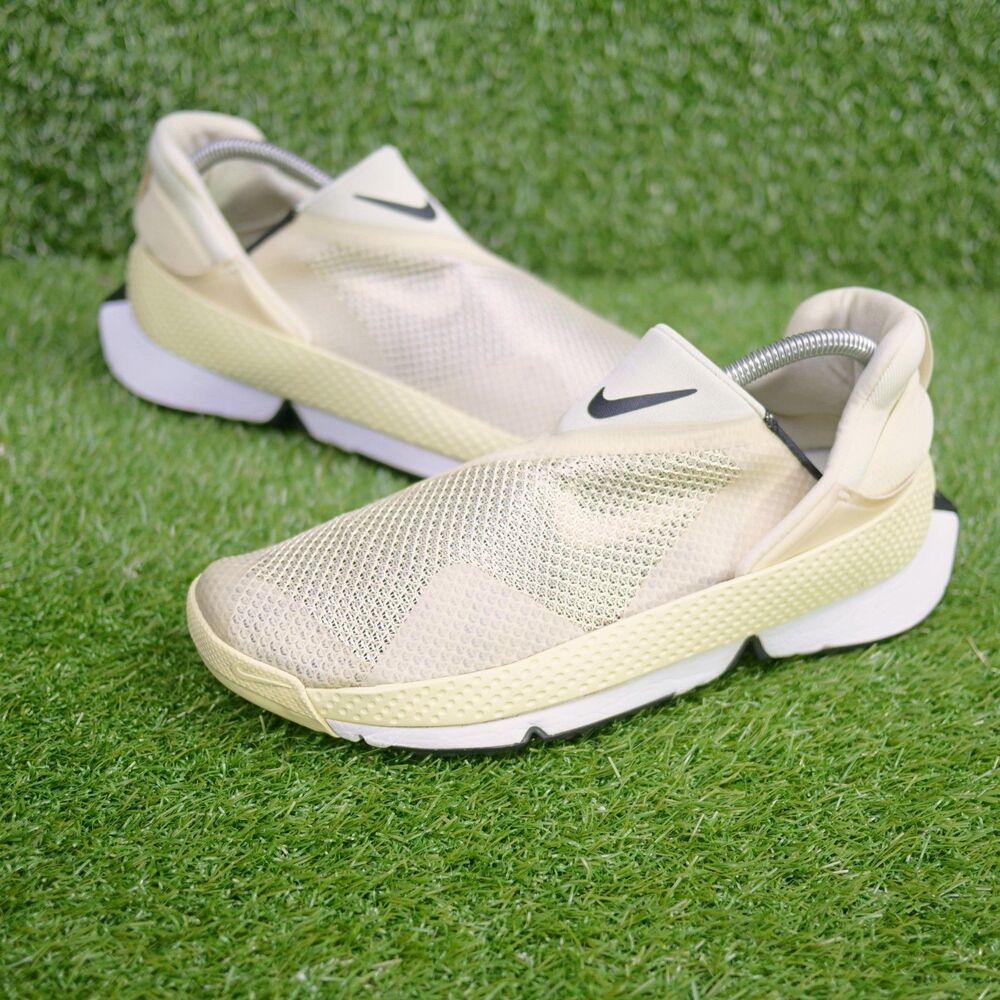 Nike GO FlyEase Alabaster Hands Free Sneakers Cream - Women's Size 9
